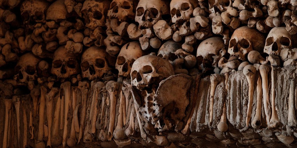 People Share The Absolute Creepiest Historical Facts They Know