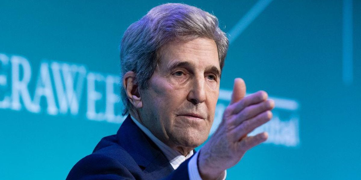 John Kerry warns that 'if unabated fossil fuel is allowed to grow ... that is a deep, unbelievably costly challenge for the world'