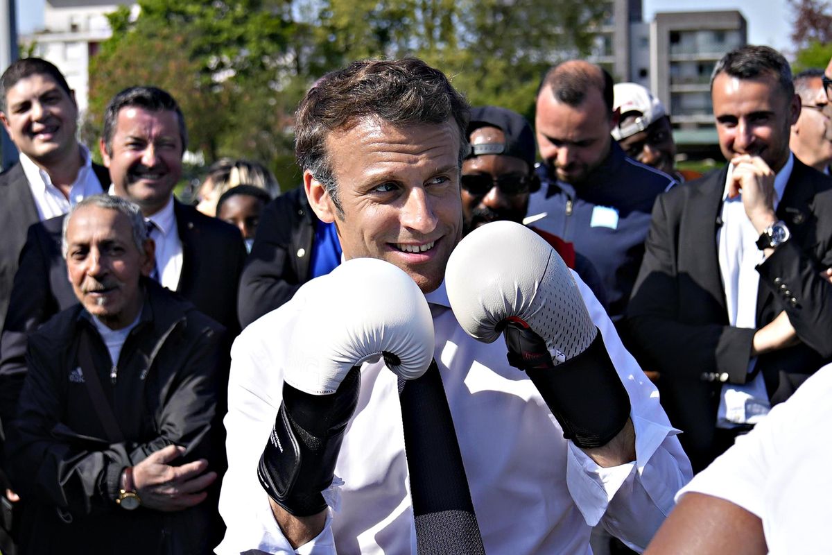 Macron avanti ma occhio all’effetto Trump