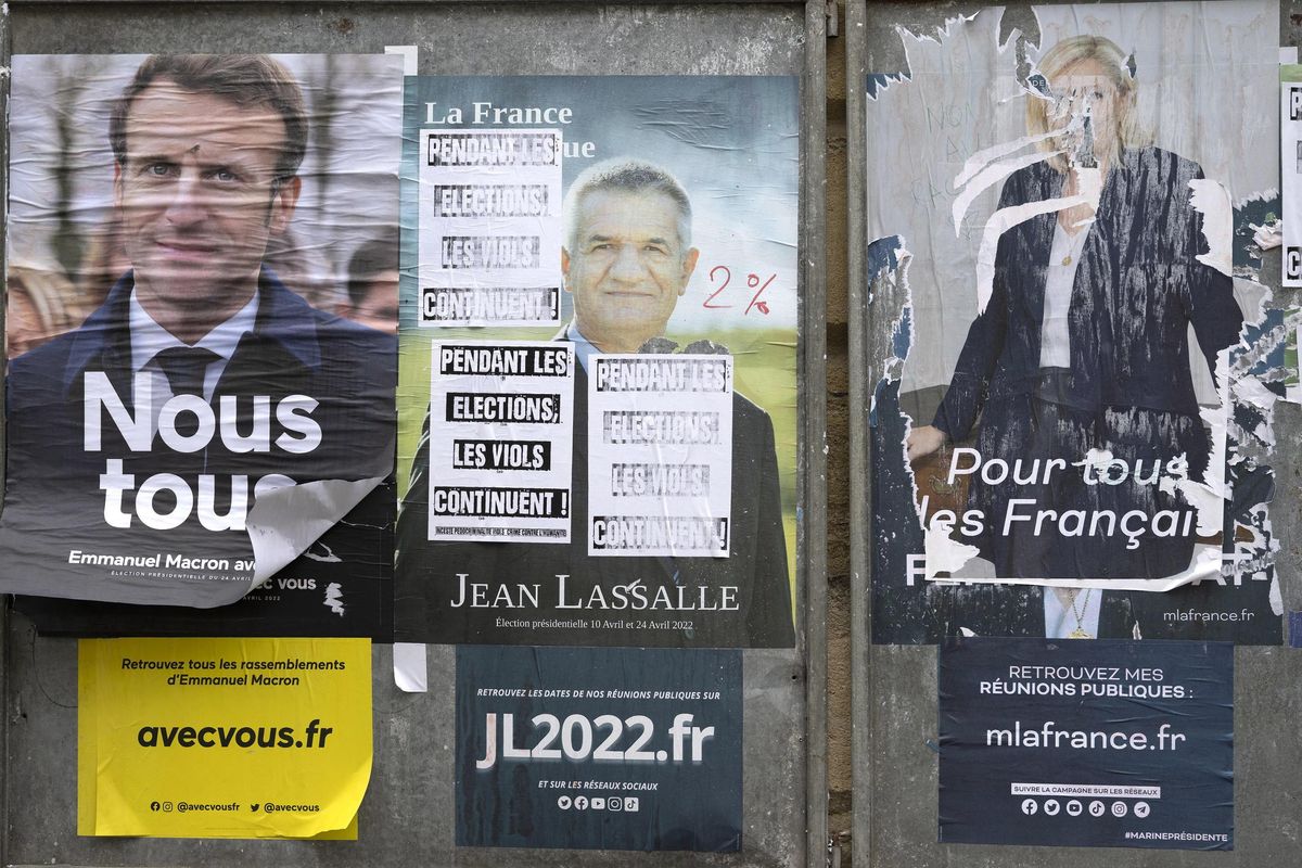 L’islam radicale spaventa la Francia che oggi sceglie tra Macron e Le Pen