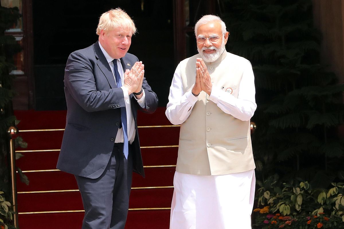 Londra cerca di sganciare Nuova Delhi da Mosca