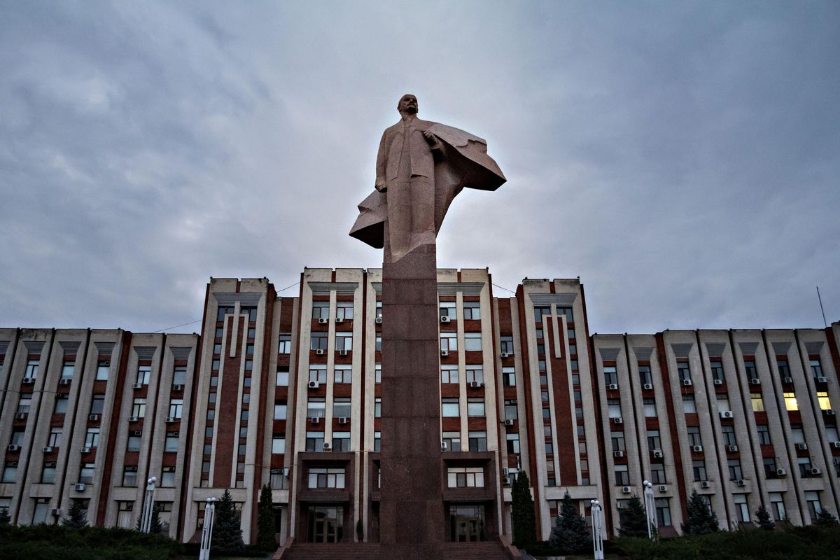 Si apre il fronte della Transnistria. Putin: «A Bucha una messinscena»