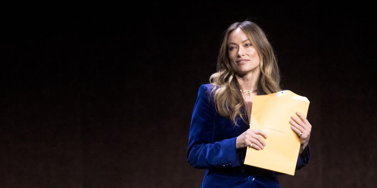 Olivia Wilde Was Served Custody Papers on Stage at Cinemacon