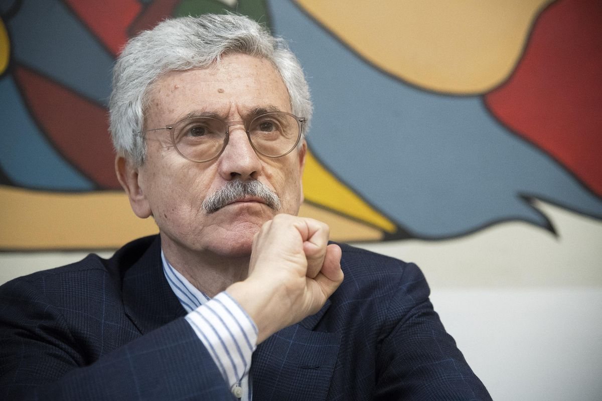D’Alema mercante d’armi: «Con me avrete guadagni straordinari»