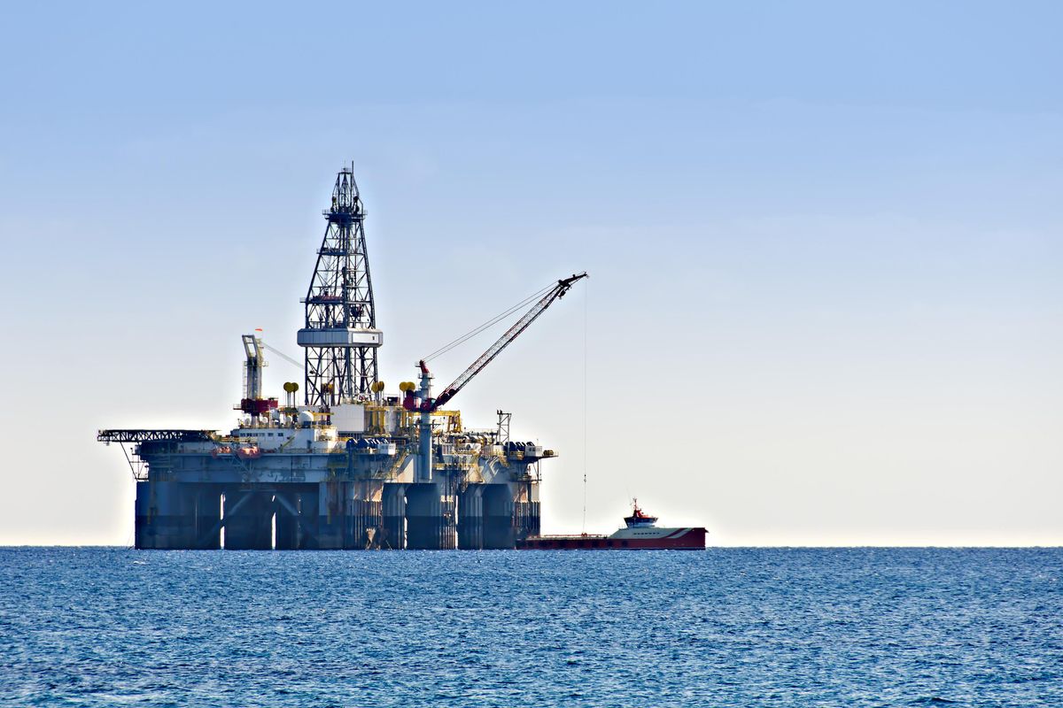 Eni, trivellazioni e affari in Israele. L’inciucio tra dalemiani e renziani