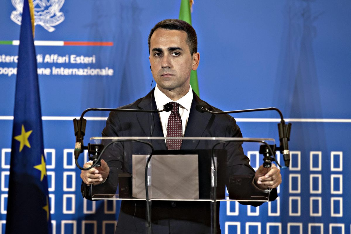 Siluro di Medvedev a Di Maio: «Il suo piano? Un flusso di coscienza da grafomani»