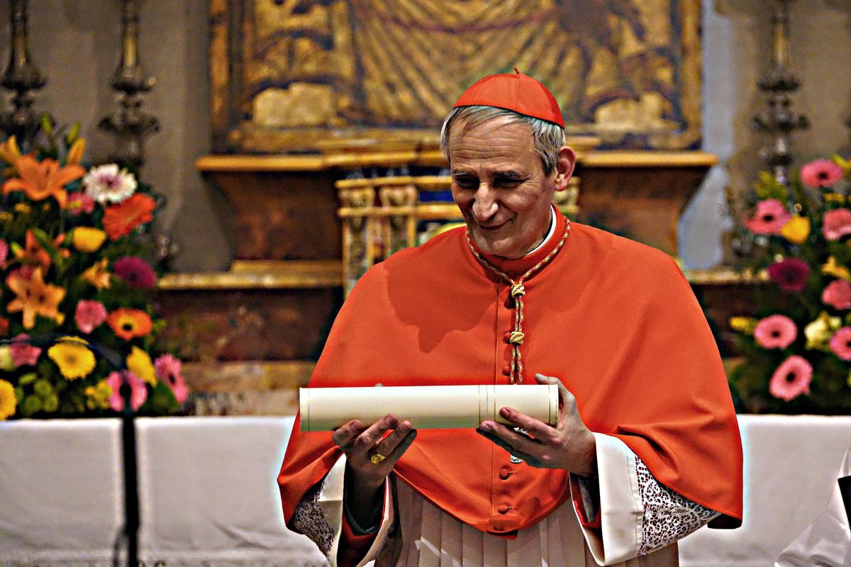 Il Papa blinda la Cei e «incastra» Zuppi, l’aspirante pontefice