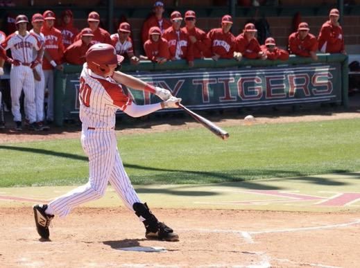 Sophomore Hull emerging for surging Tigers