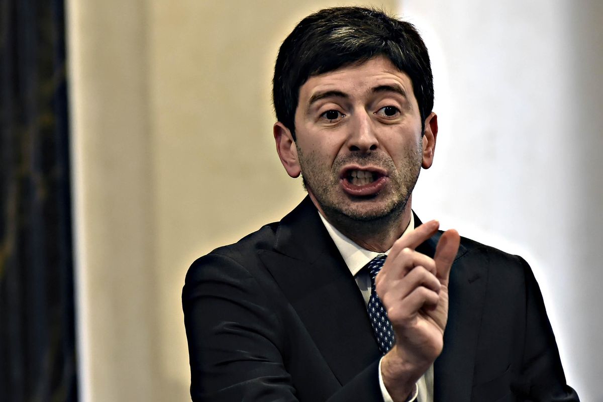 Tre pustole e Speranza parla di quarantene