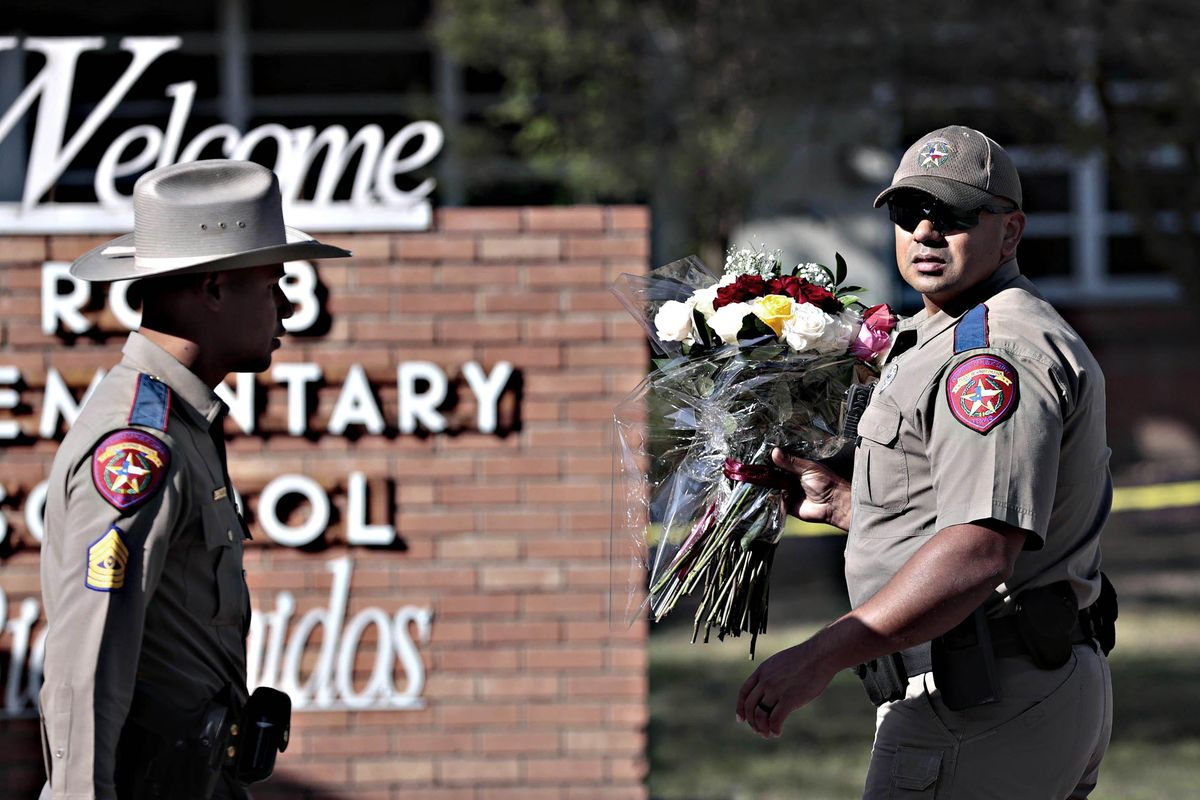 Le colpe dem per la strage di bimbi negli Usa