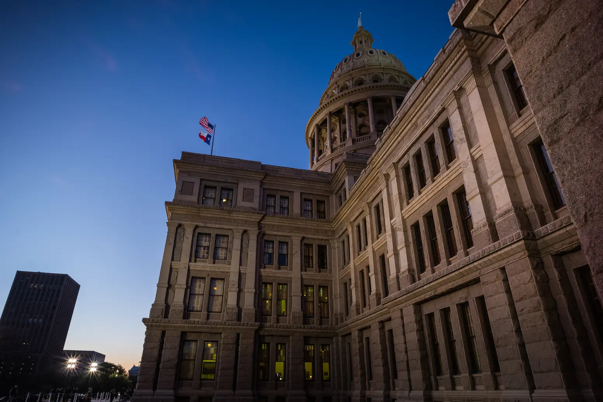 Texas Senate Democrats call for special session to raise age to purchase gun, require universal background checks