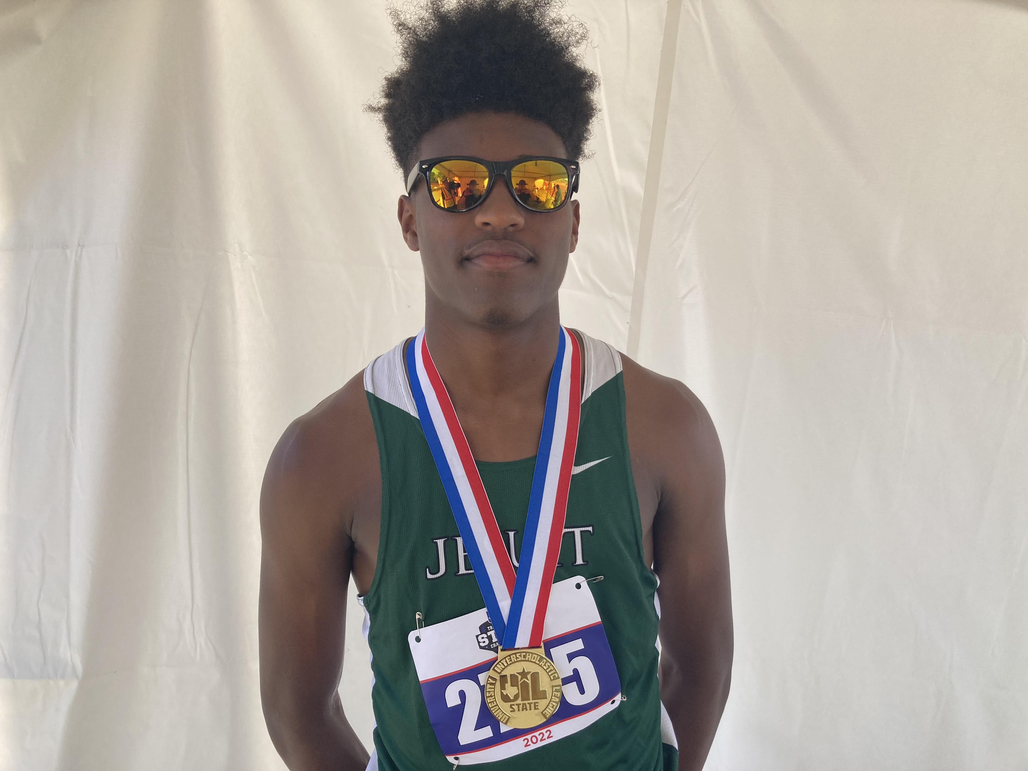 STATE TRACK: Strake Jesuit's Posey Breaks Class 6A record in High Jump