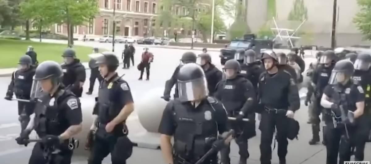 Far-Right Extremists And QAnon Cultists Are Training Police Officers