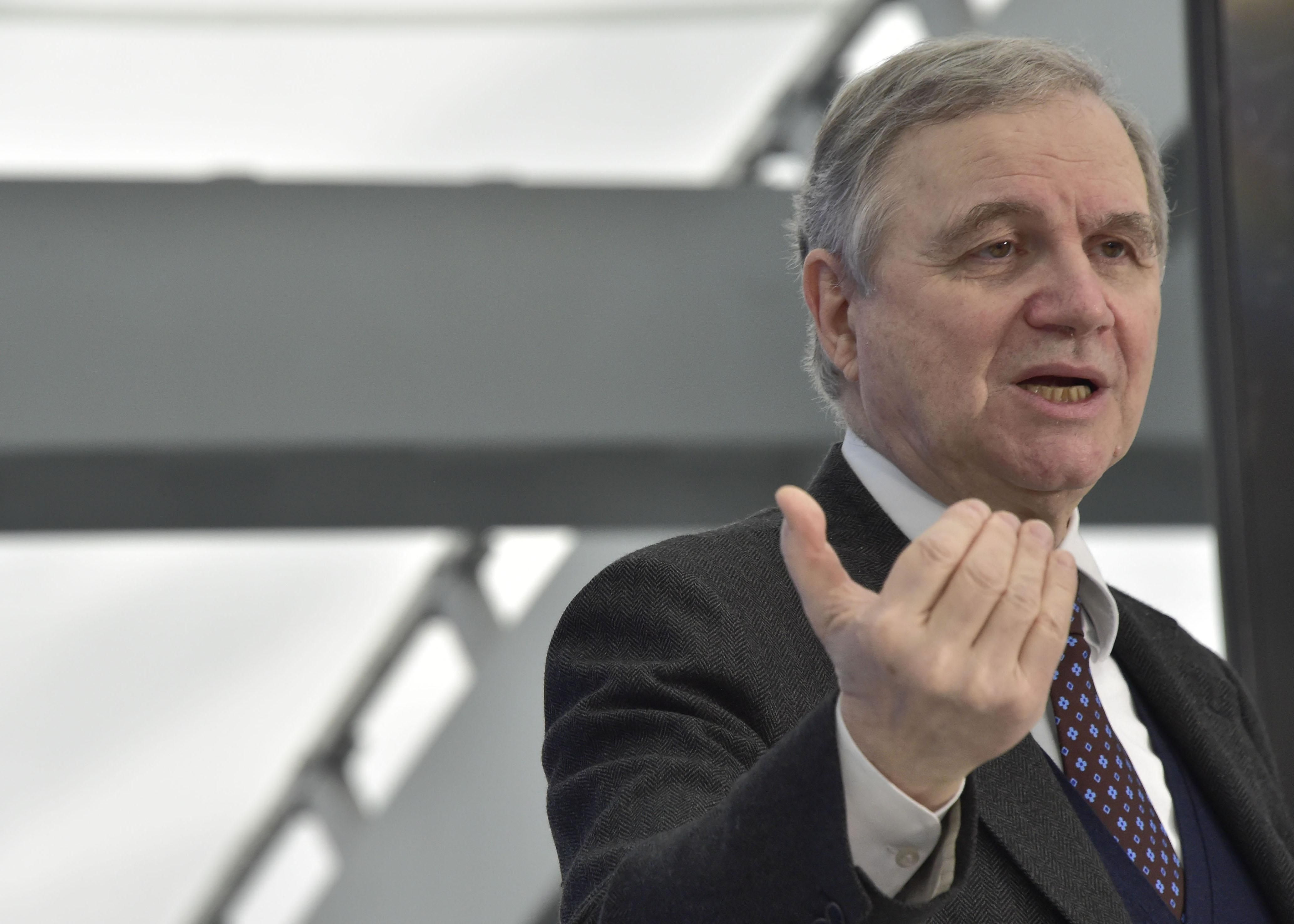 Buoni pasto. «Grano a chi vigila sulla grana!»
L'ultima guerra dei dirigenti di Bankitalia