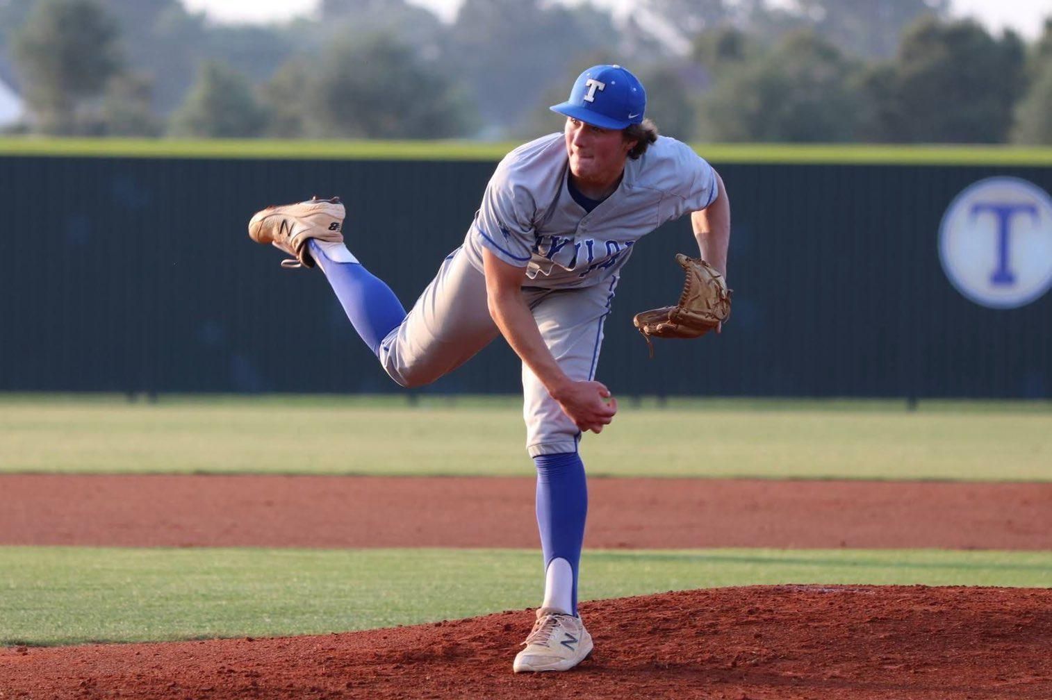 Pitching ignites Mustangs’ run to regional quarterfinals