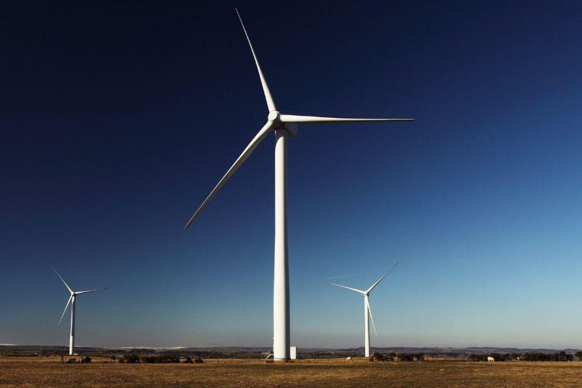 clean energy, wind power, solar power