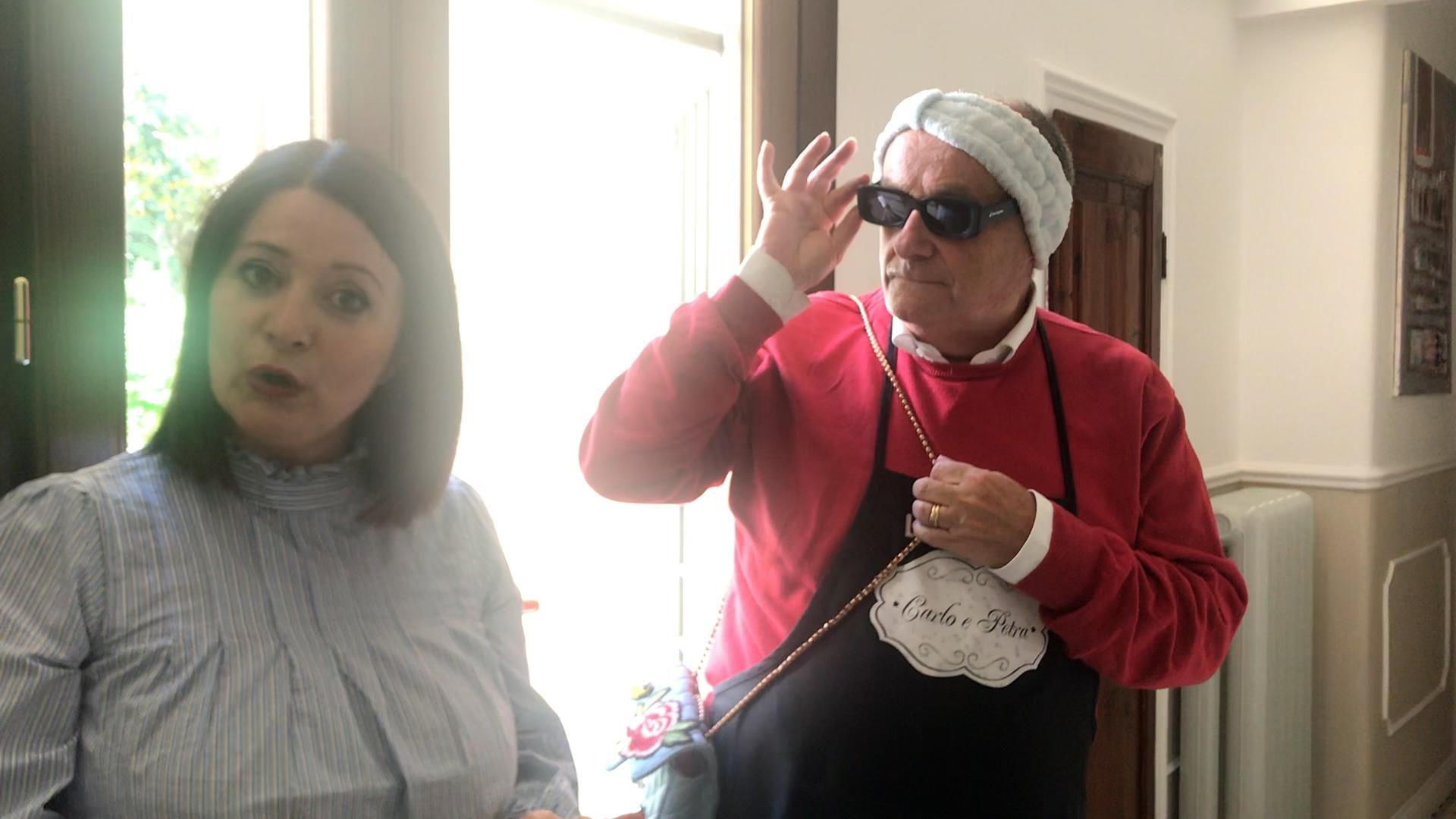 Le pillole di galateo di Petra e Carlo: gli occhiali da sole