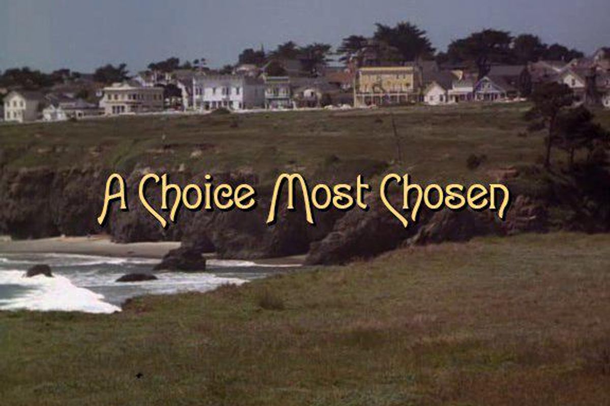 Seaside town in Maine, text: A Choice Most Chosen