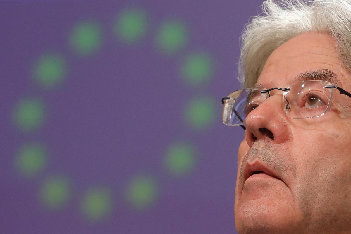 Col pretesto della guerra assalto Ue a casa e risparmi
