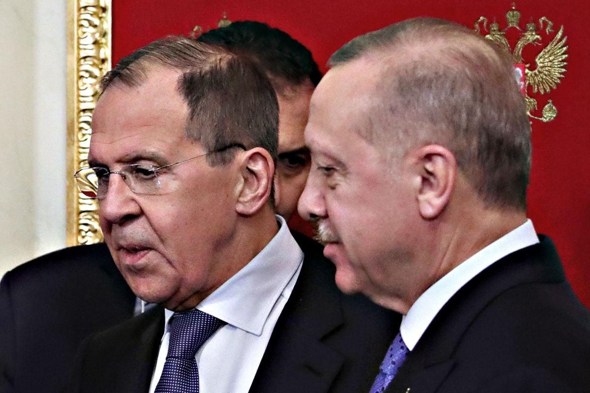 Lavrov va a benedire la guerra di Erdogan