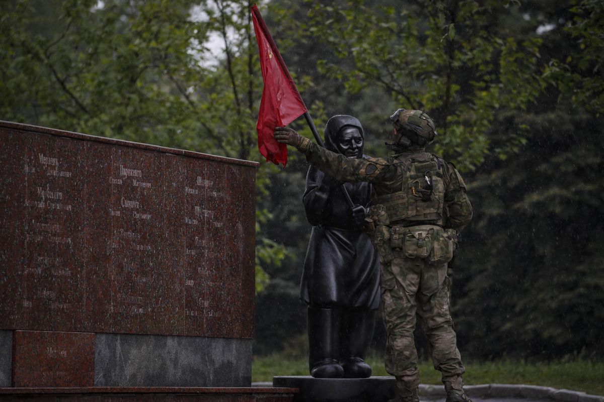 La battaglia finale per il Donbass. Due britannici condannati a morte