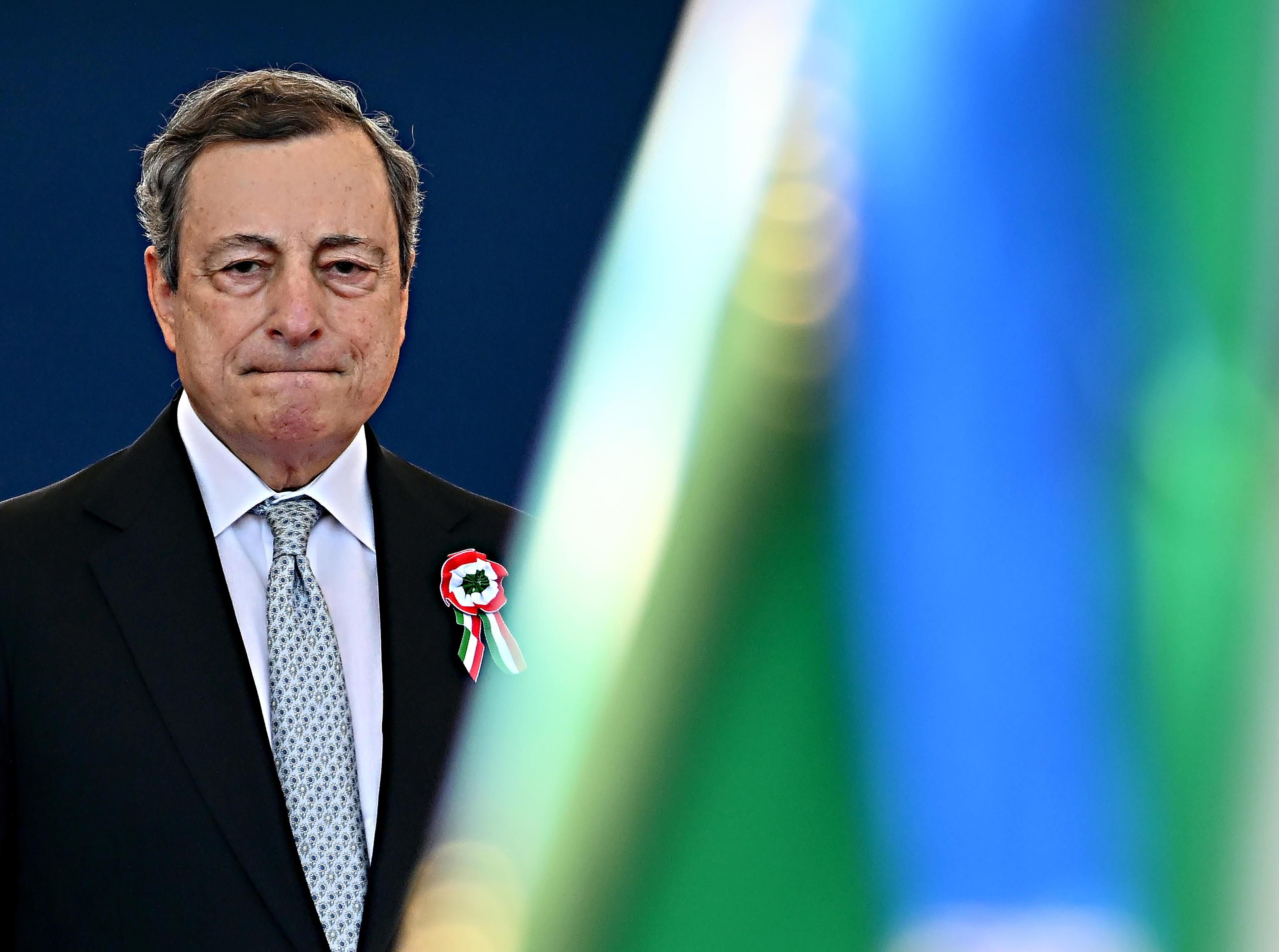 Il report dei servizi che mette i nemici di Draghi alla gogna