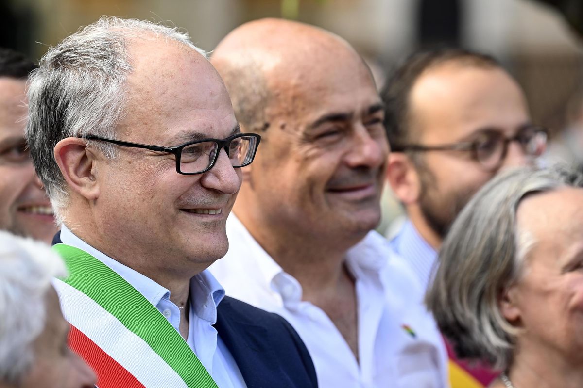 Il Pd fan di guerra e pensiero unico alla marcia del Gay pride rivendica pace e libertà