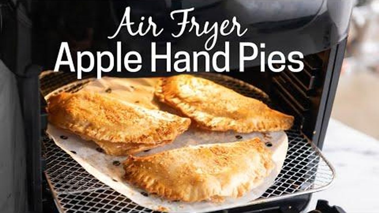 Here's how to make apple hand pies in the air fryer fast with only 4 ingredients