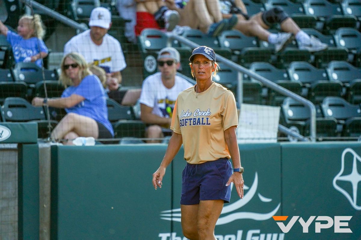 ARS Coach of the Week: Michelle Rochinski of Lake Creek