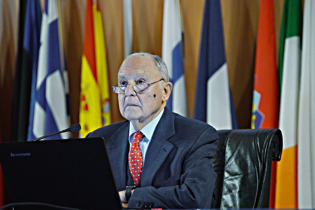 Bocciata la legge per riformare i cda delle quotate