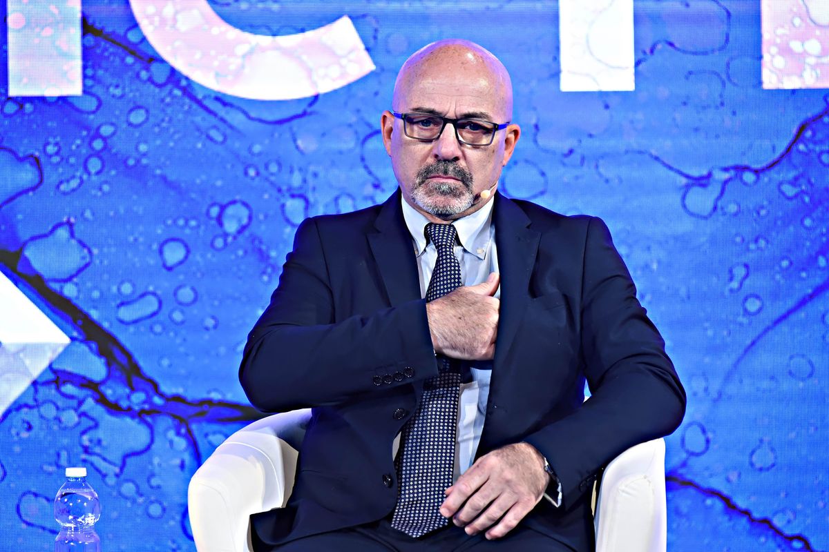 Autosmentite e previsioni maldestre. Cingolani sbaglia pure se ha ragione