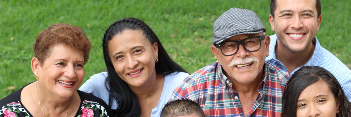 Picture of a Latino family