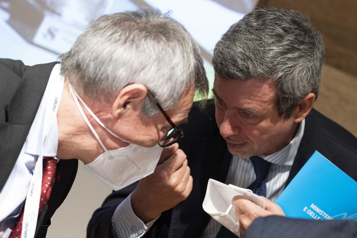 Cavallo di Troia dei sindacati. Legge sui salari per imporsi anche nelle piccole imprese