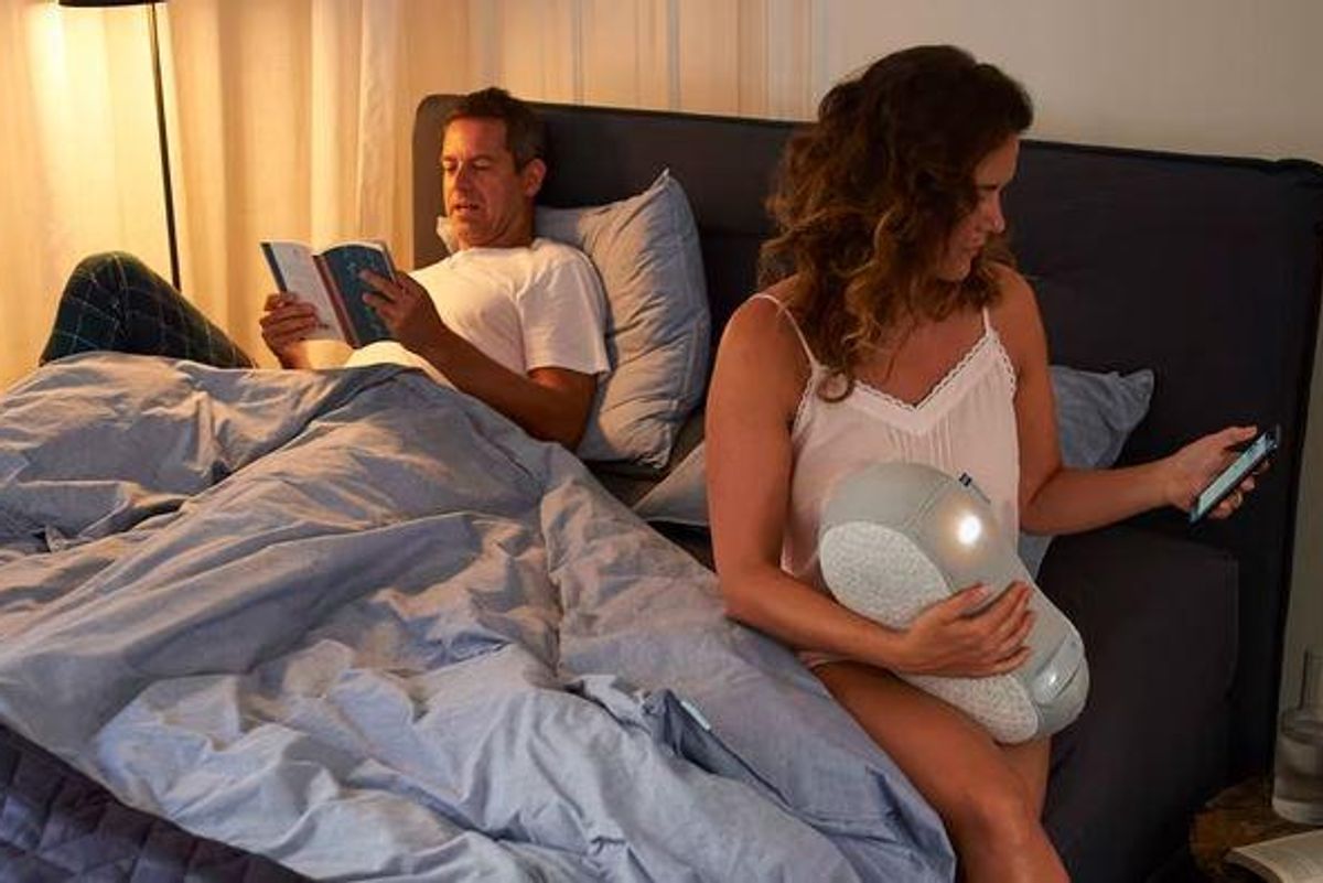 sleep divorce, marriage and sleep, snoring