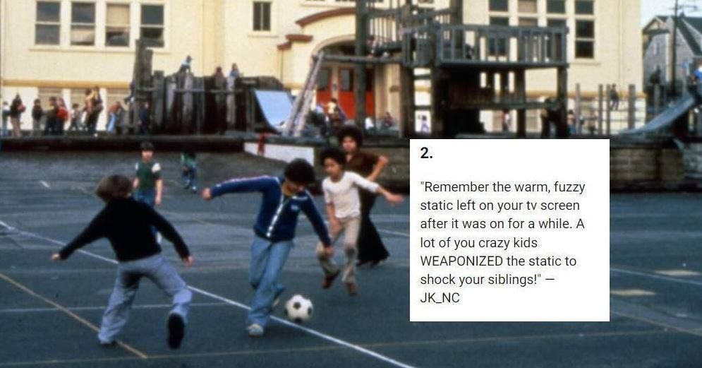 People are sharing specific childhood memories on Reddit