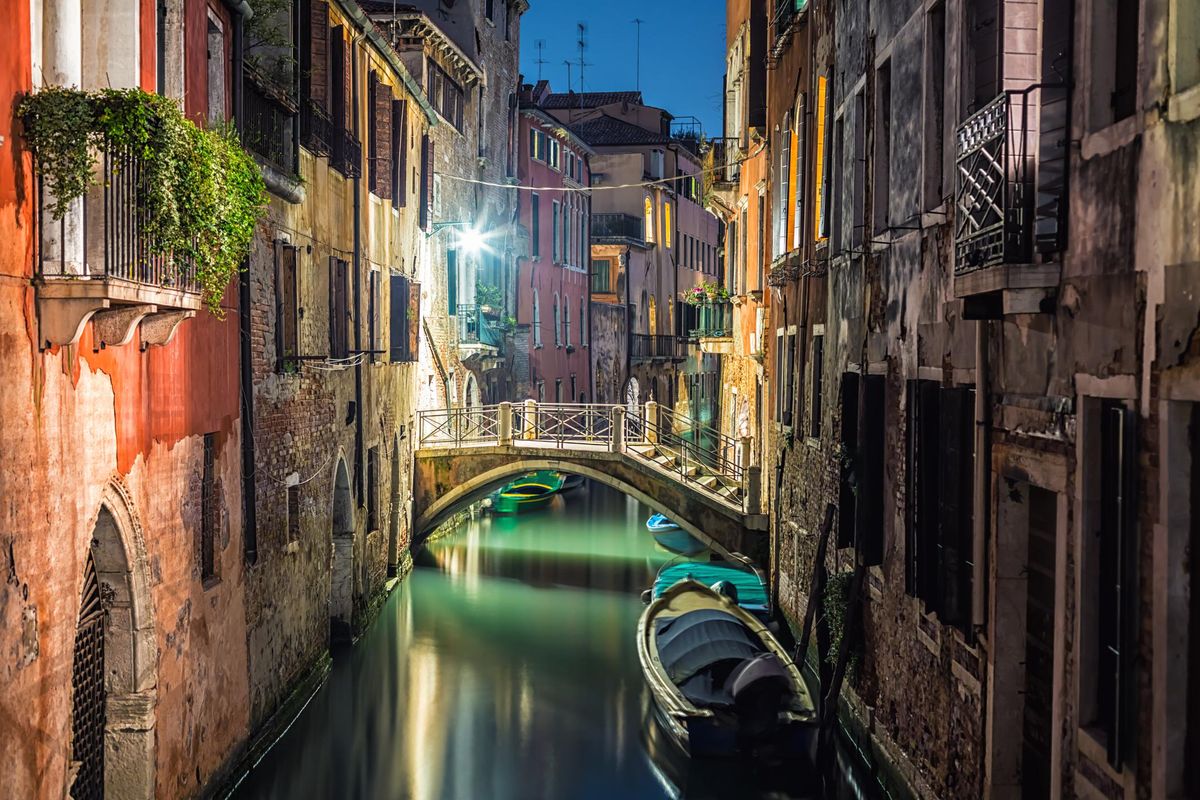 Venezia per «combattere» Airbnb viola proprietà privata e costituzione