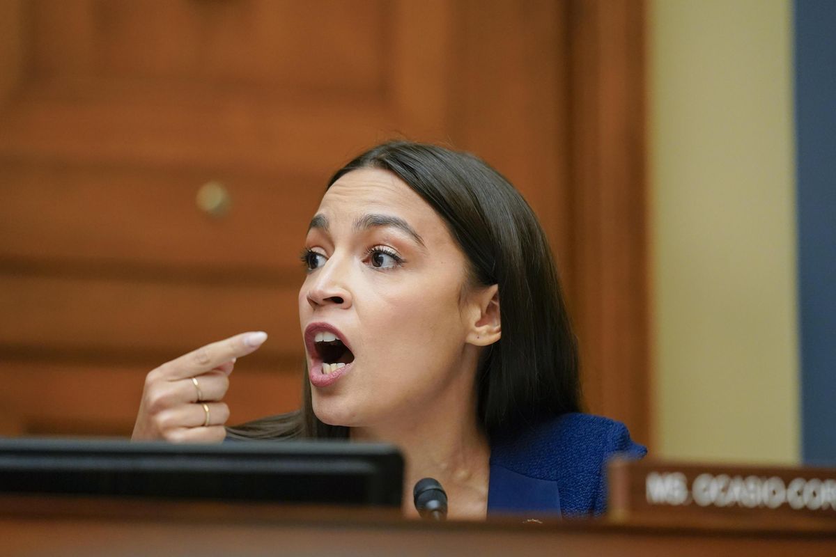 I dem Usa si spaccano sull’aborto. Bavagli e minacce ai politici pro life
