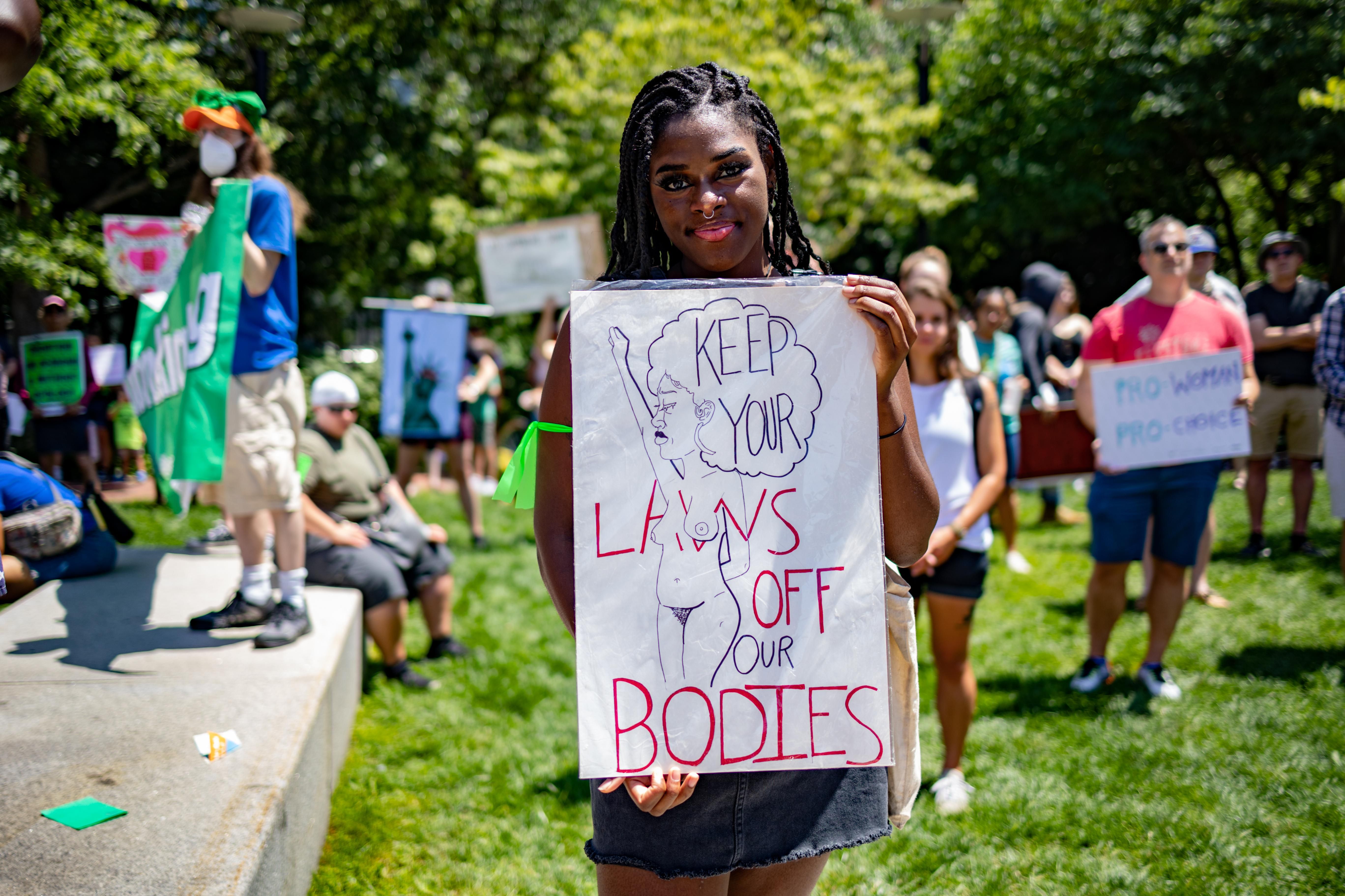 Here's A Guide To Abortion Resources In A Post-Roe America | LaptrinhX ...