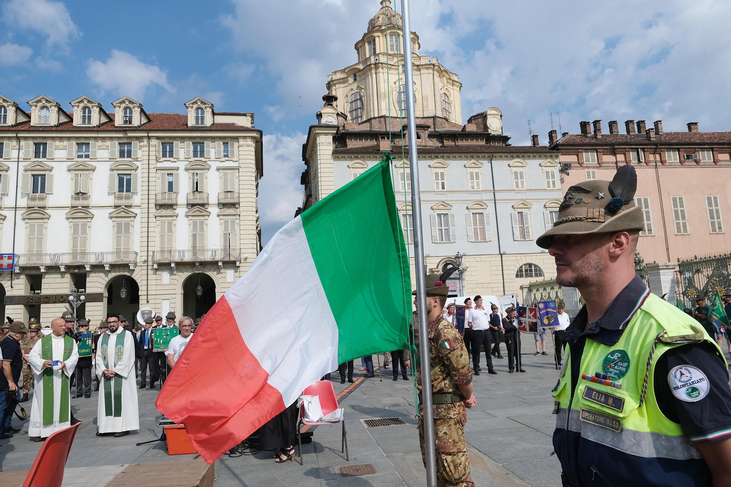 Archiviata l’unica denuncia concreta. Fine del delirio sugli alpini di Rimini