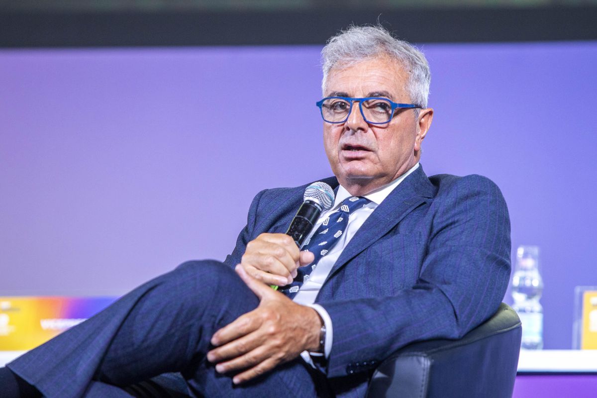 «Più utili dalla finanza che dagli sportelli»