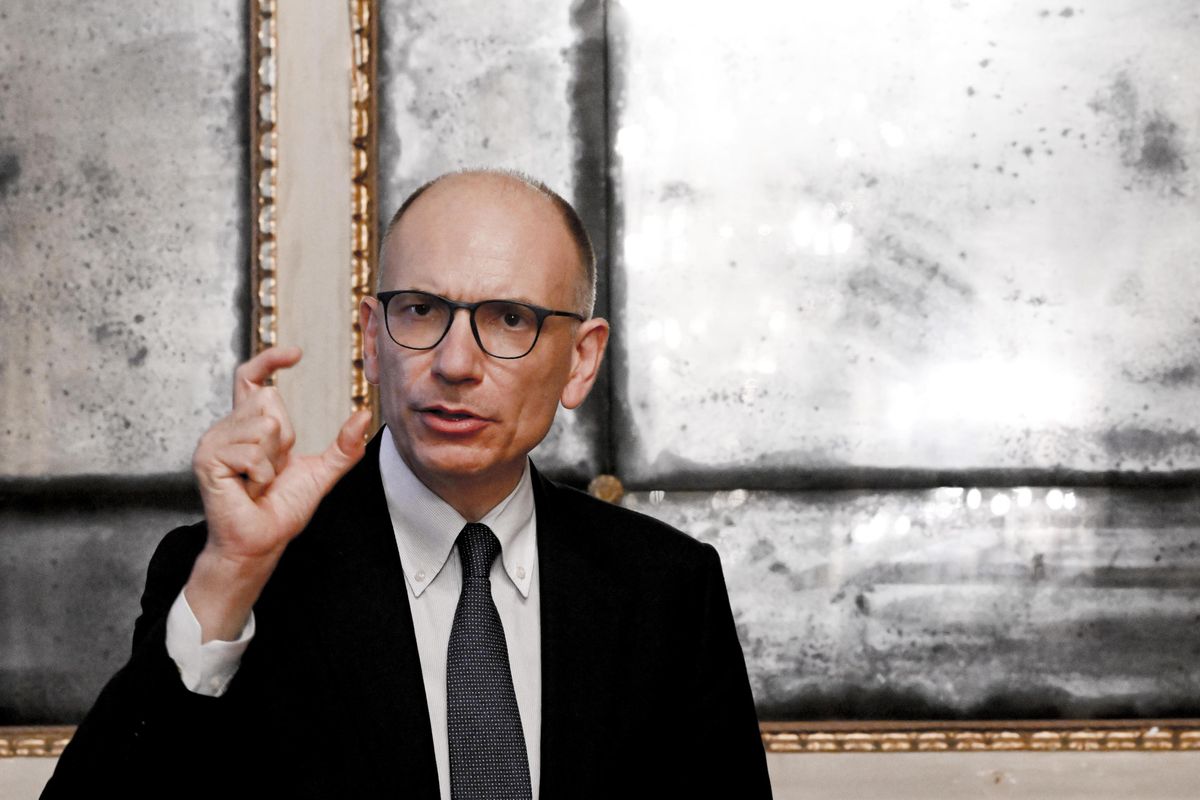 Solito Pd: sa che perde e cambia le regole