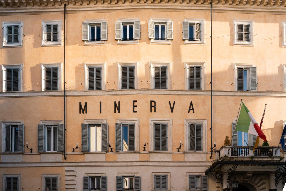 L'arredamento dell'Hotel de la Minerva di Roma affidato a Hugo Toro