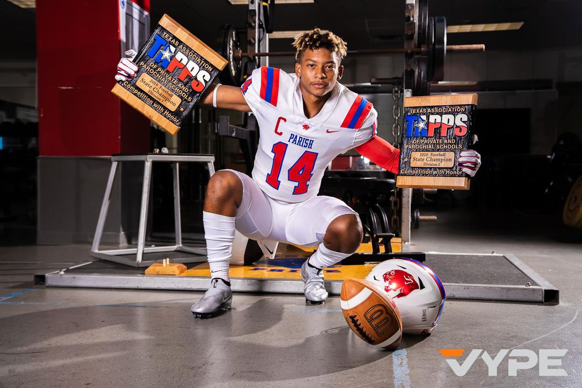 VYPE DFW Private School Preseason Football Defensive Player of the Year Fan Poll