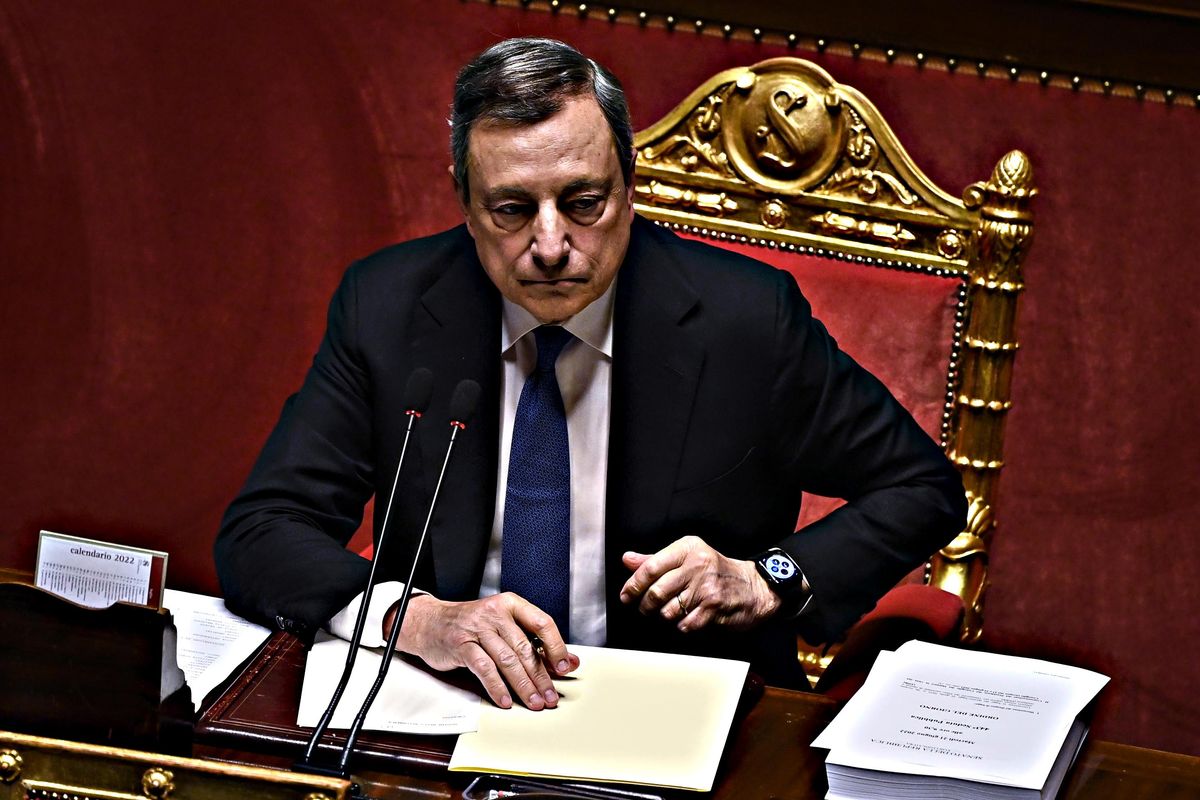 Mr Bce raccoglie l’assist di Giggino per mettere i sigilli al Parlamento