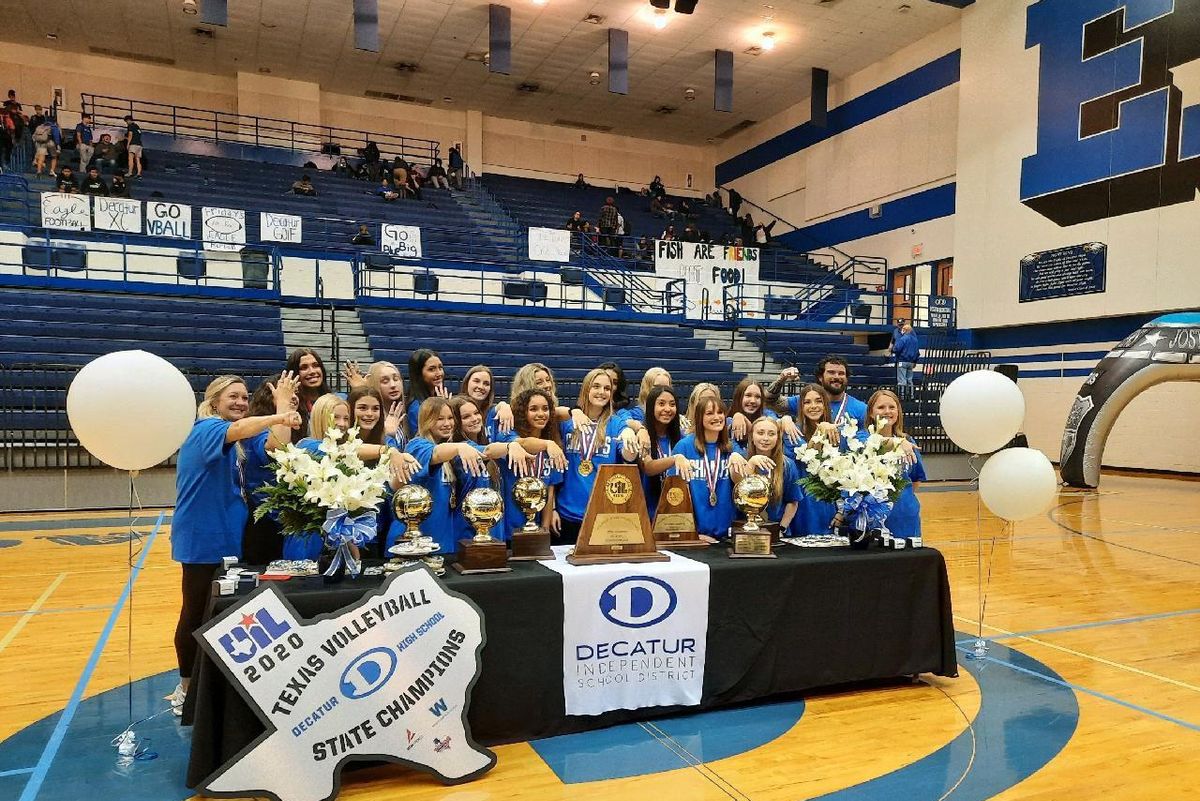 LOOK AHEAD: Decatur volleyball looking for a 3-peat