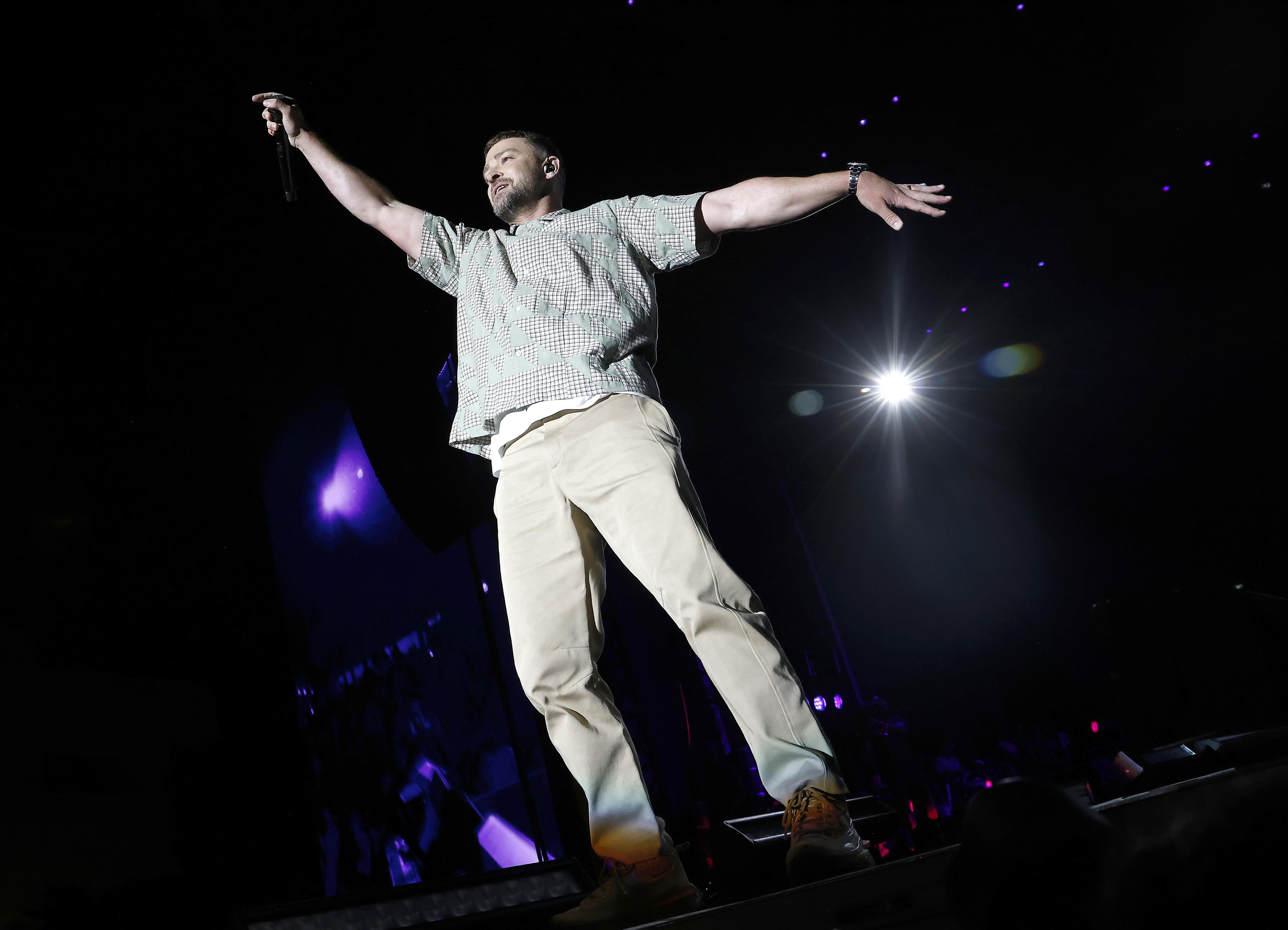 Justin Timberlake Apologizes After Dance Clip Goes Viral PAPER Magazine