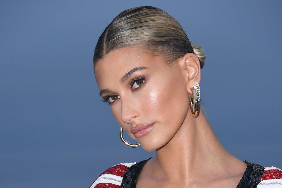 Hailey Bieber clean makeup look 