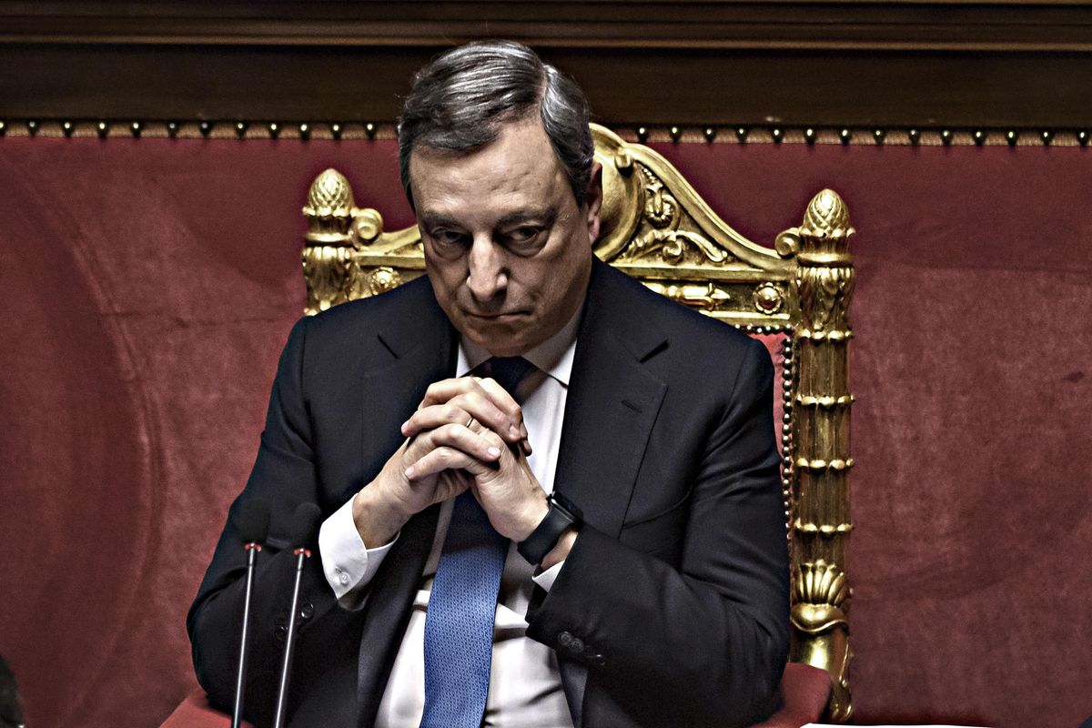 Draghi lasciato solo sul tetto. L’Ue ci impone il taglio del gas