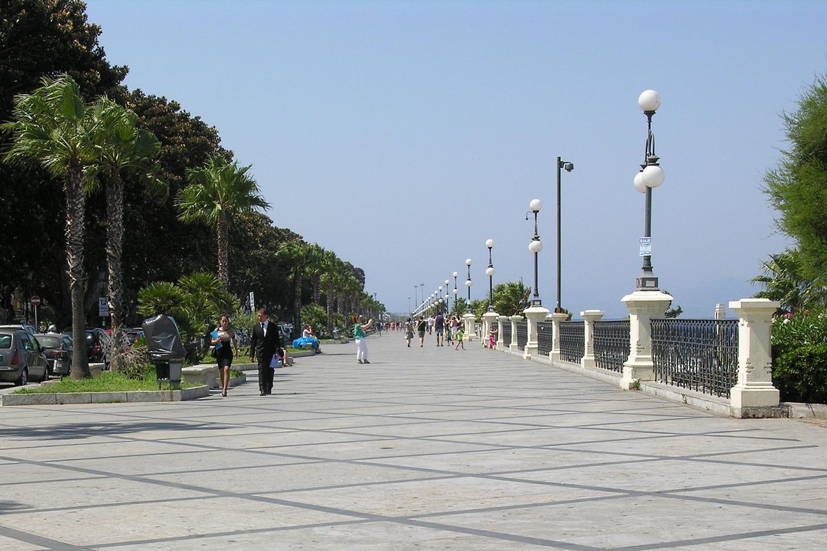I 27 signorotti di Reggio Calabria più vanitosi dei Bronzi di Riace