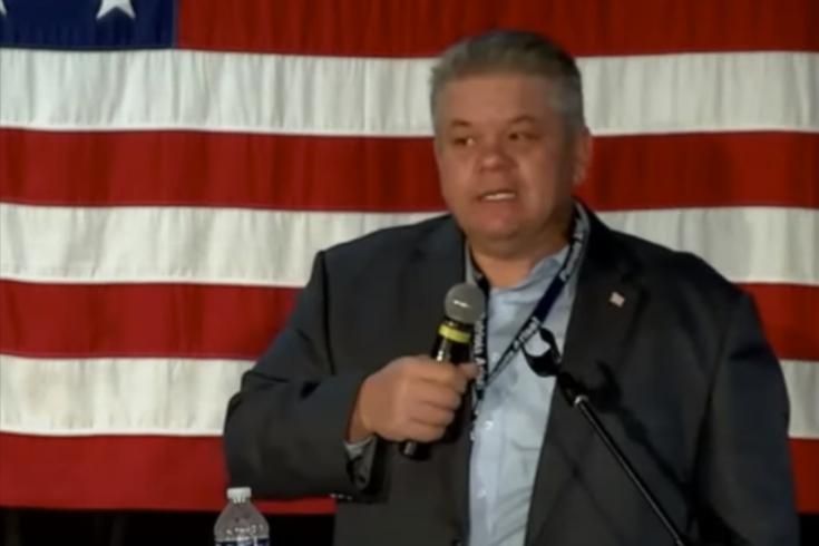 ‘Sovereign Citizen’ Scammers Add QAnon's Fascist Ideology To Their Grift